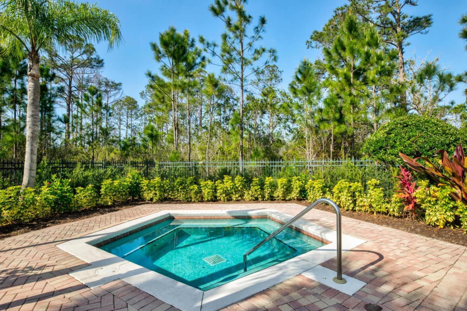 Cozy 2br - Private Balcony - Near Casa de férias Orlando